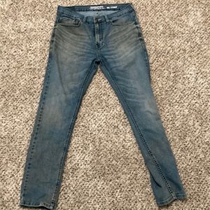 Signature Levi’s Jeans S26